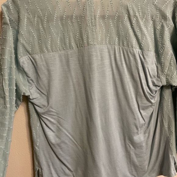 Anthropologie blouse - Picture 4 of 5